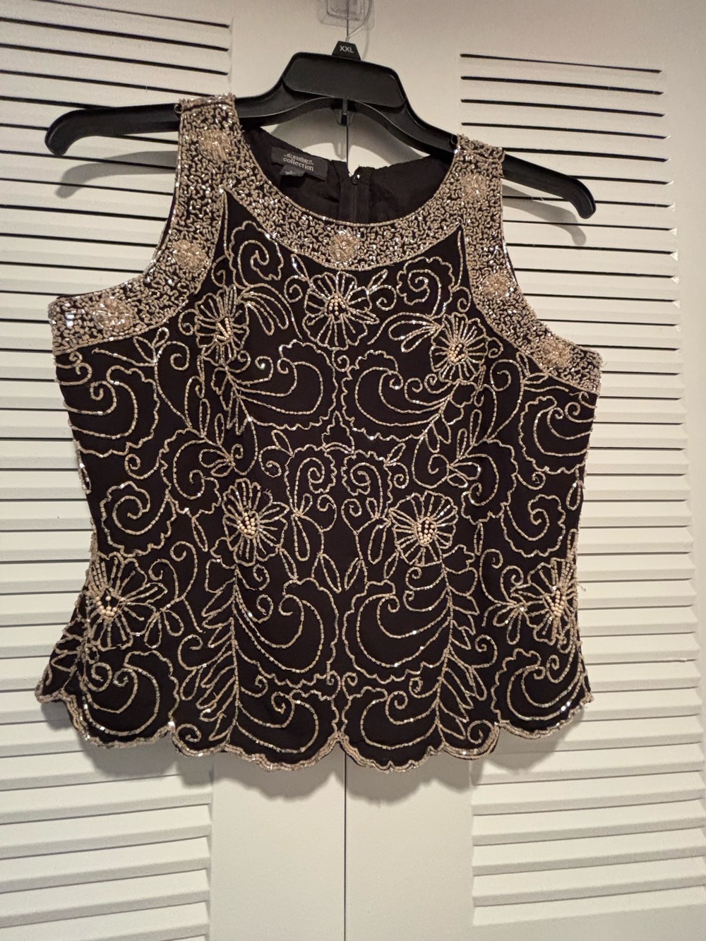 dressbarn Black Sleeveless Beaded Floral Camisole